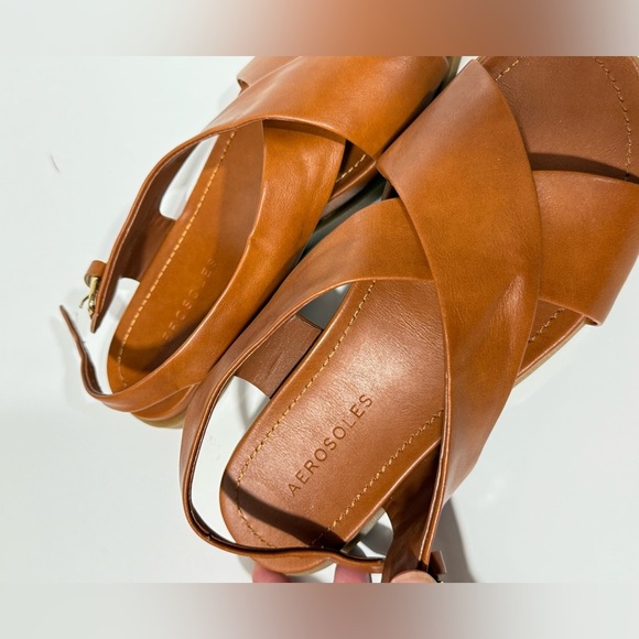 AEROSOLES Brown crisscross strap flat slingback sandals size 6 - Picture 7 of 8